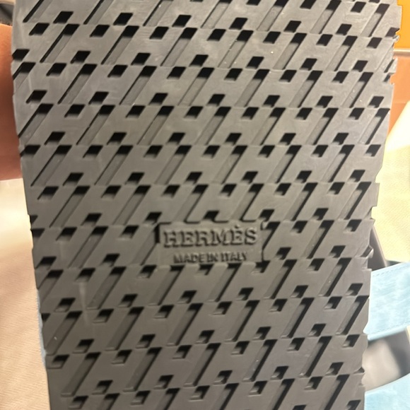 Hermes Chypre sandal blue mineral 38.5 . 100% Authentic never been worn! - Picture 7 of 8